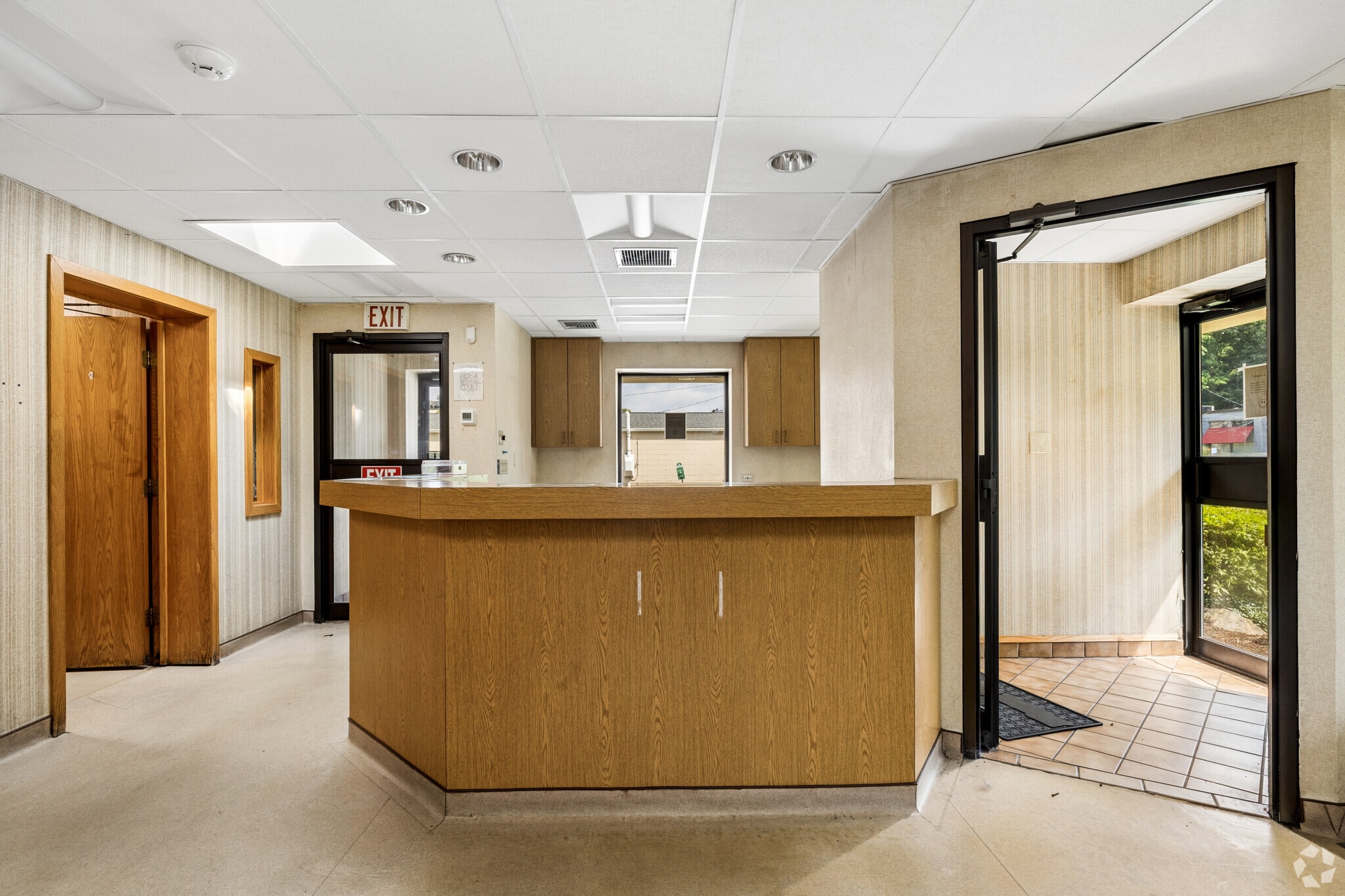 474 Lexington Ave, Mount Kisco, NY for lease Interior Photo- Image 1 of 16