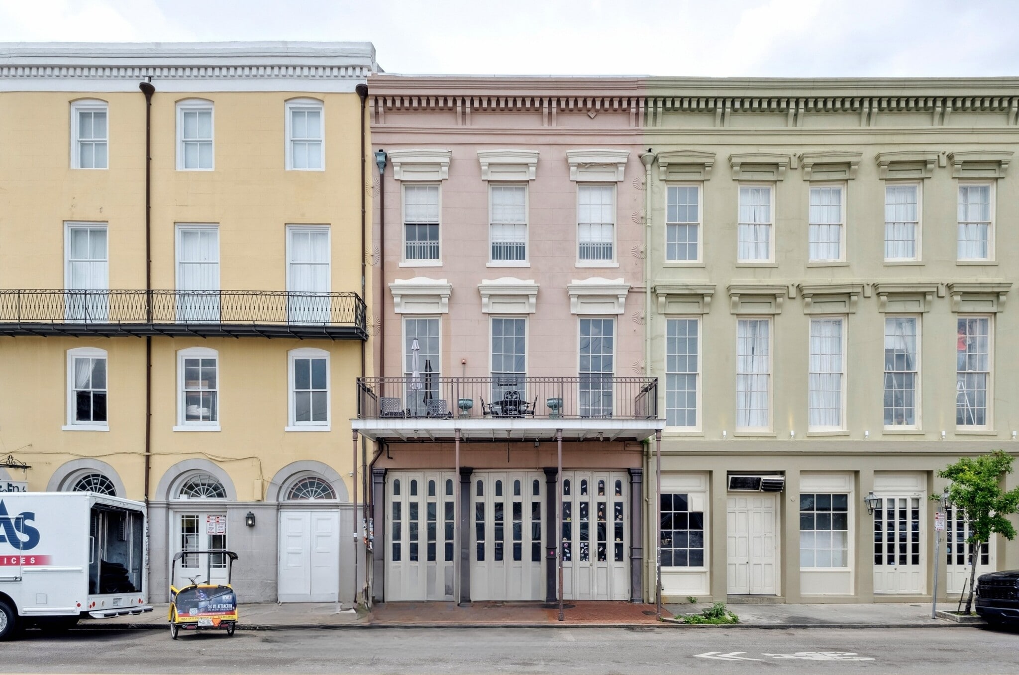 311 N Peters St, New Orleans, LA for lease Building Photo- Image 1 of 10