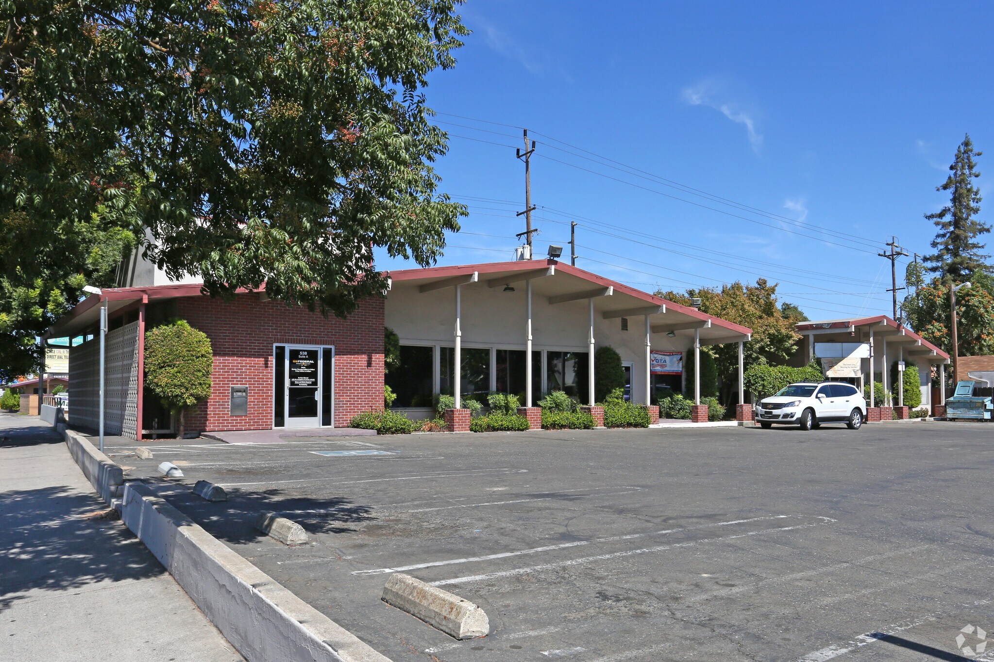 538 McHenry Ave, Modesto, CA for sale Primary Photo- Image 1 of 1