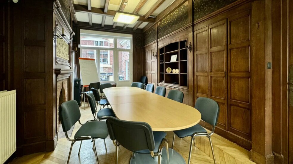 Office in Lille for sale - Building Photo - Image 3 of 12