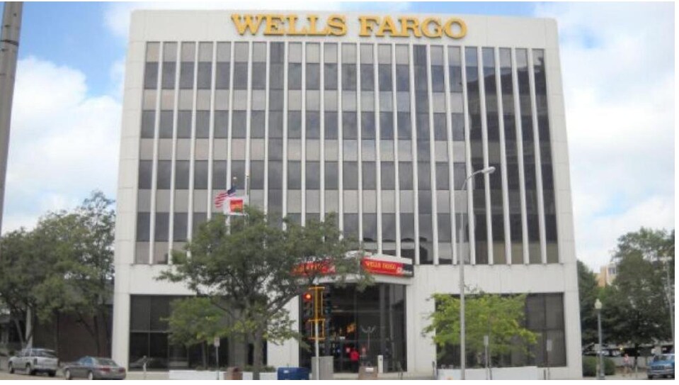 101 N Phillips Ave, Sioux Falls, SD for sale - Primary Photo - Image 1 of 1