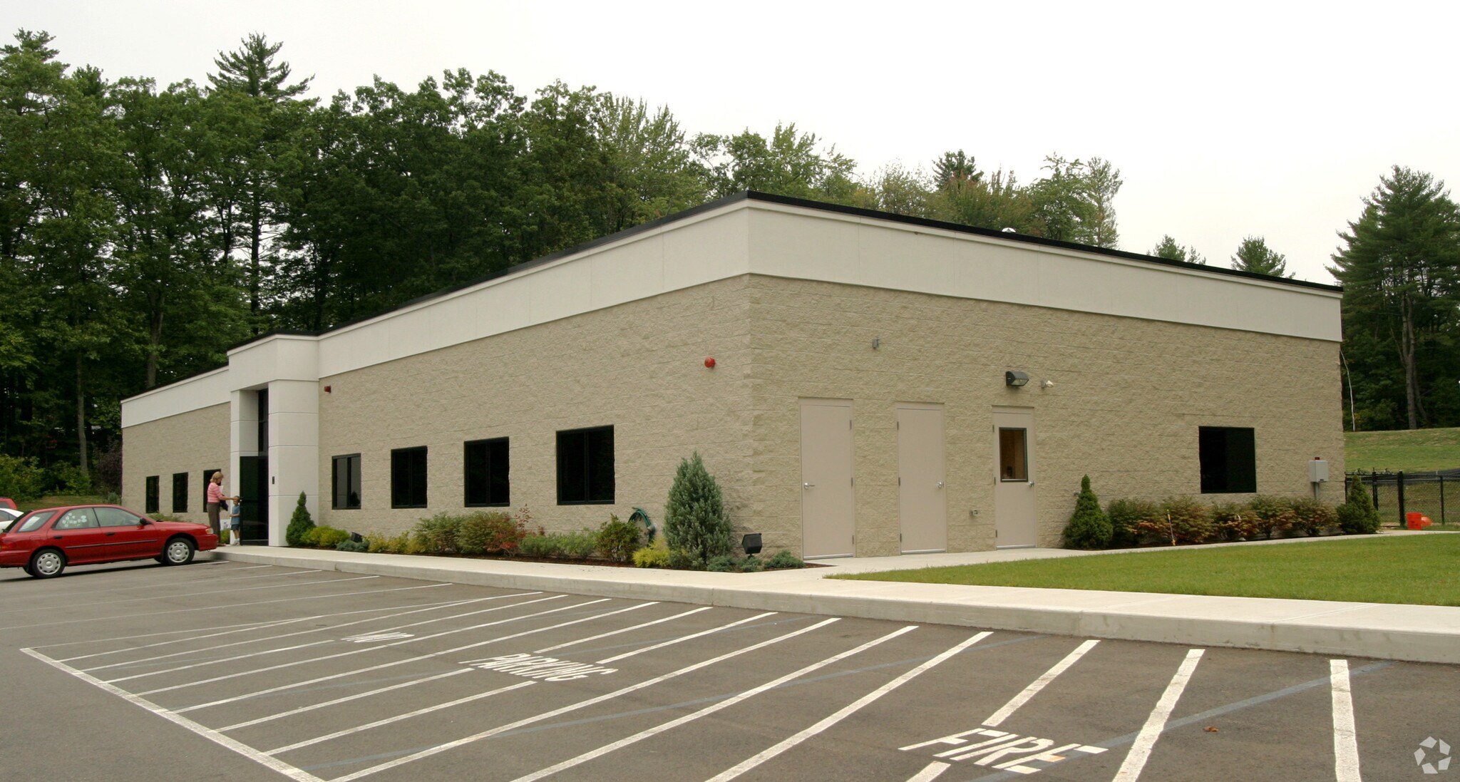 72 Route 111, Derry, NH for sale Primary Photo- Image 1 of 1