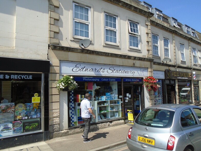 7 Bank St, Melksham for lease - Primary Photo - Image 1 of 2