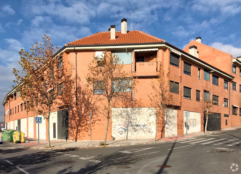 Multifamily in Villanueva del Pardillo, Madrid for sale - Primary Photo - Image 1 of 1