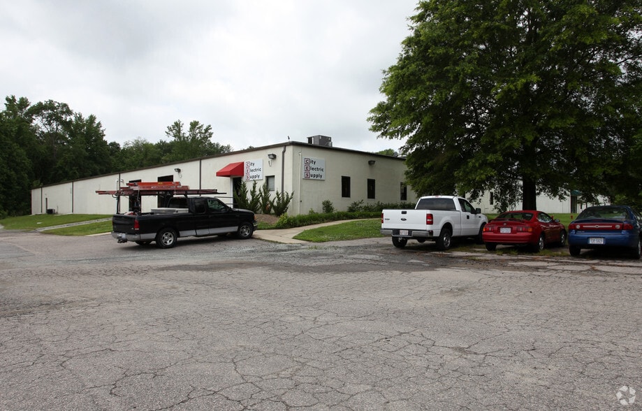 1500 E Club Blvd, Durham, NC for lease - Building Photo - Image 2 of 5