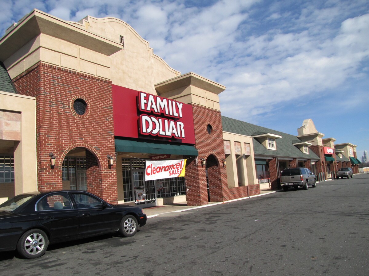 34003500 Wilkinson Blvd, Charlotte, NC 28208 Westerly Hills Shopping