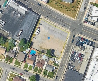 More details for 450 W Merrick Rd, Valley Stream, NY - Land for Sale