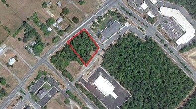 9429 Atlee Commerce Blvd, Ashland, VA - aerial  map view