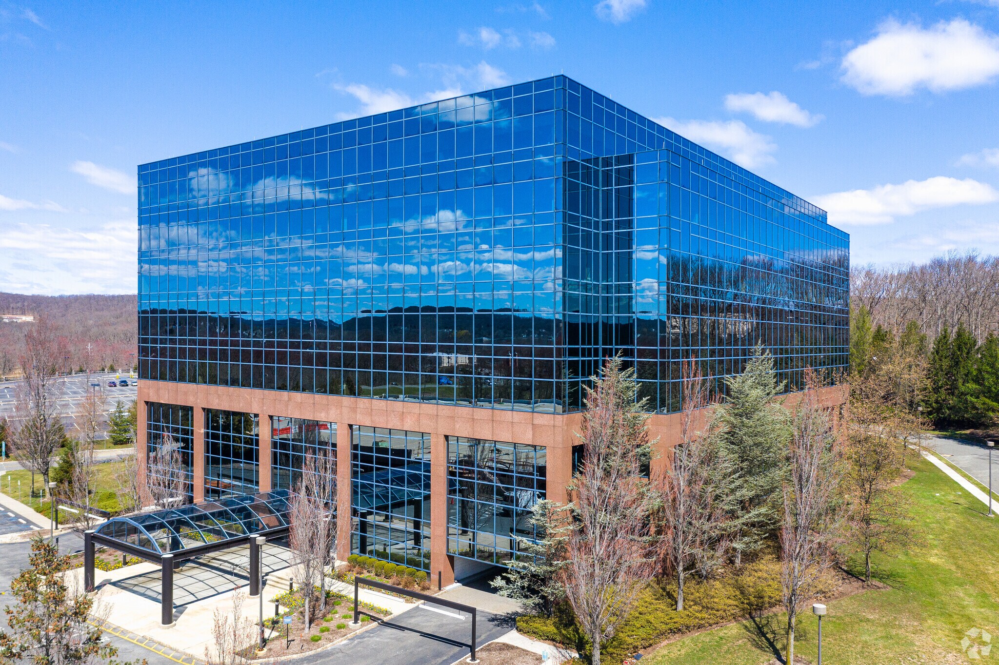 100 Enterprise Dr, Rockaway, NJ 07866 The Mark