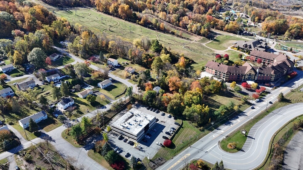 212 State Rt 94, Vernon, NJ for lease - Building Photo - Image 2 of 8