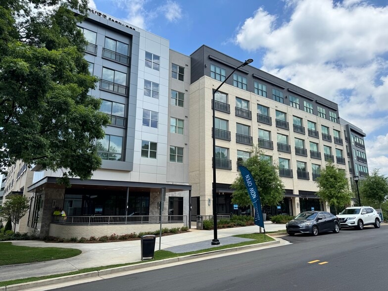 285 Mayson Ave NE, Atlanta, GA for lease - Building Photo - Image 1 of 7