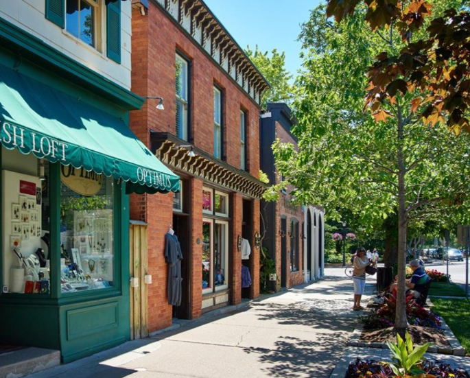 9-11 Queen St, Niagara-On-The-Lake, ON L0S 1J0 - Retail for Sale | LoopNet