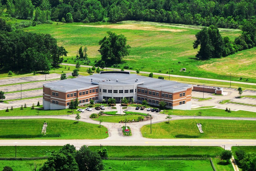 4009 Columbus Rd, Granville, OH 43023