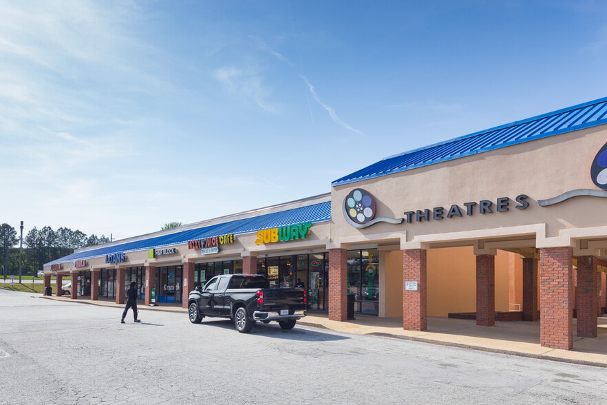 6116-6154 Covington Hwy, Lithonia, GA for lease - Building Photo - Image 1 of 10