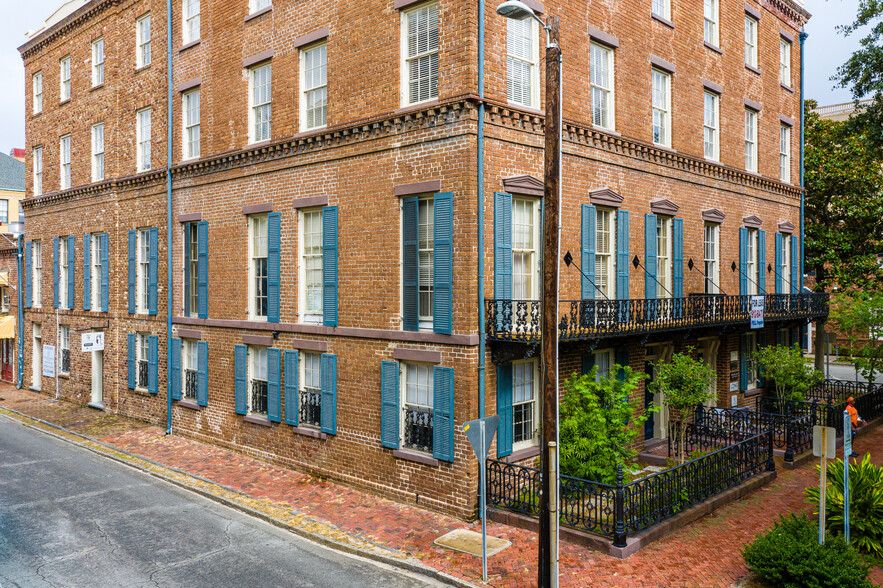 129 Abercorn St, Savannah, GA for sale - Primary Photo - Image 1 of 1