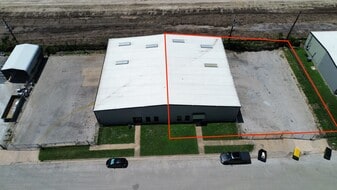 4232 Felter Ln, Austin TX - Warehouse