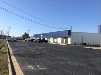 More details for 1211 Ireland Dr, Fayetteville, NC - Flex for Lease