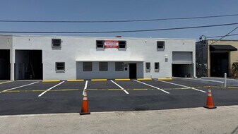 1705-1707 W 32nd Pl, Hialeah FL - Warehouse
