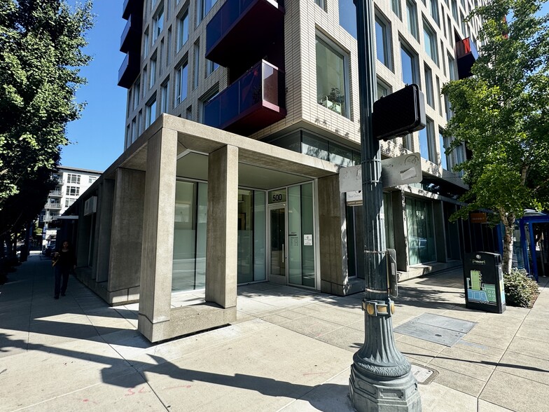 500 NW 10th Ave, Portland, OR for lease - Primary Photo - Image 1 of 1