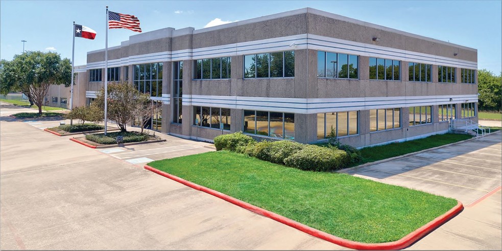 13000 Executive Dr, Sugar Land, TX for lease - Building Photo - Image 1 of 2