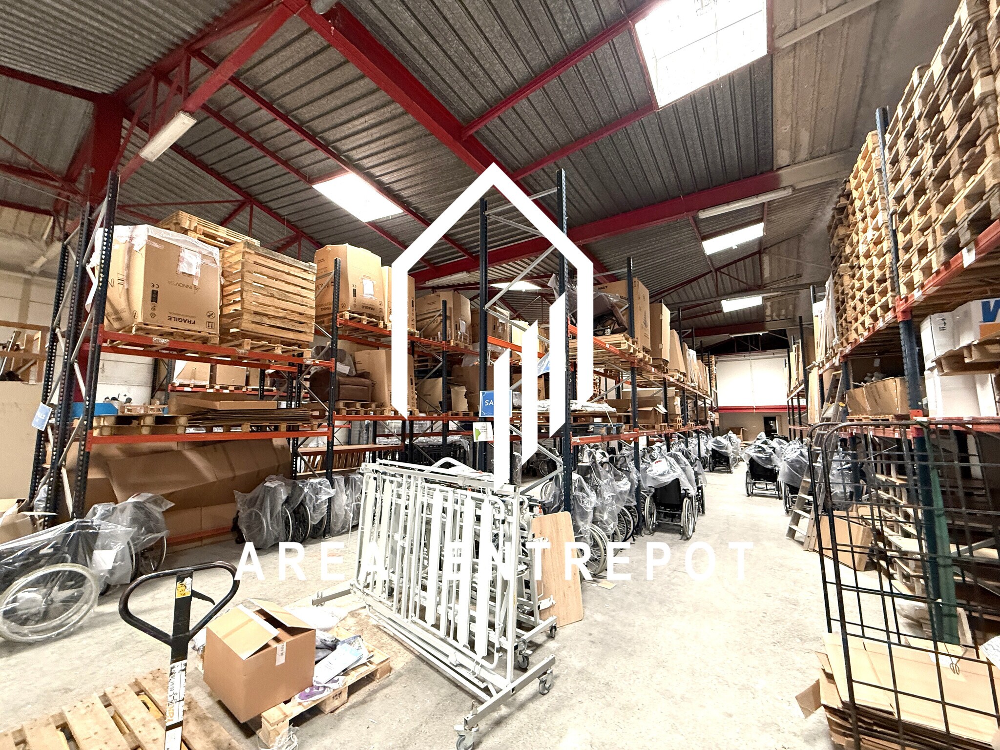 116 Boulevard de la Pomme, Marseille for lease Interior Photo- Image 1 of 10