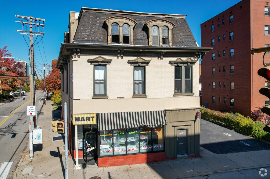 4701 5th Ave, Pittsburgh, PA for sale - Primary Photo - Image 1 of 4