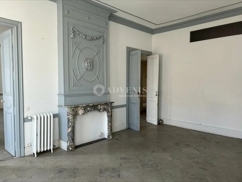 Office in Montpellier for lease - Building Photo - Image 1 of 6