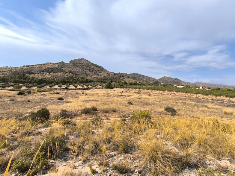 Land in Sax for sale - Building Photo - Image 2 of 6