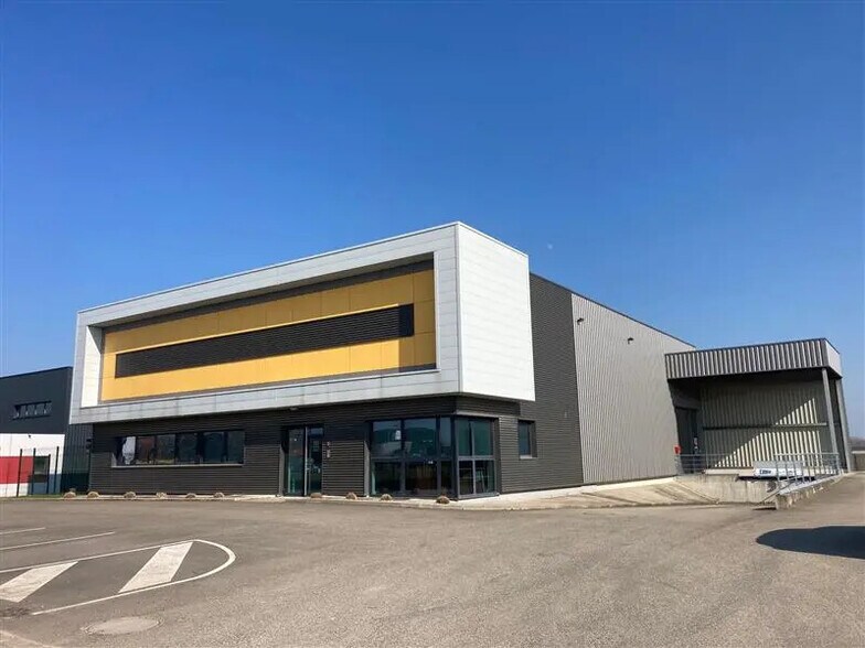 Flex in Weyersheim for lease - Building Photo - Image 1 of 12
