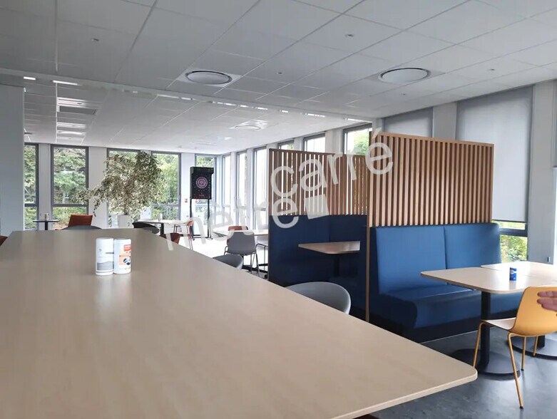 Office in Orvault for sale - Building Photo - Image 3 of 16