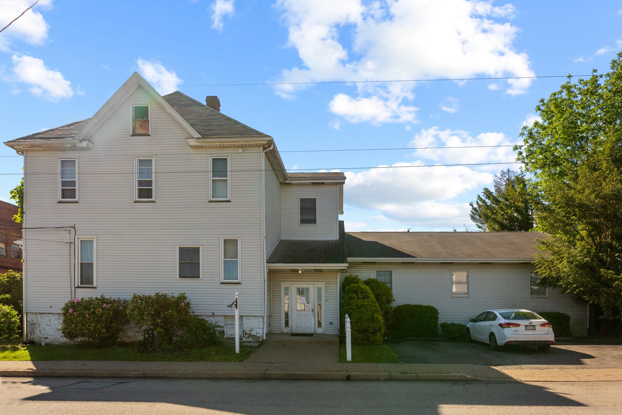 501 Alexandria St, Latrobe, PA for sale Building Photo- Image 1 of 1