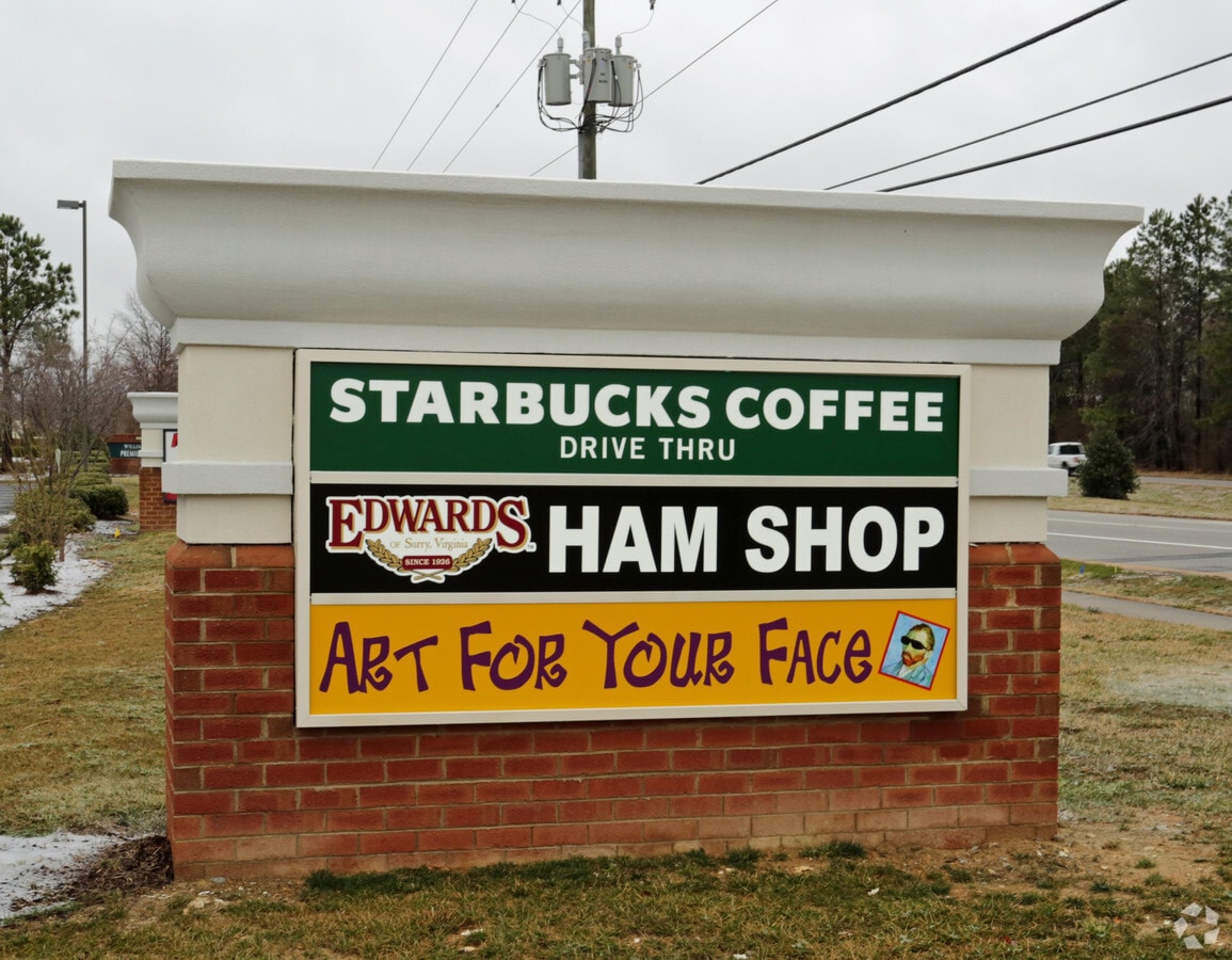 55415547 Richmond Rd, Williamsburg, VA 23188