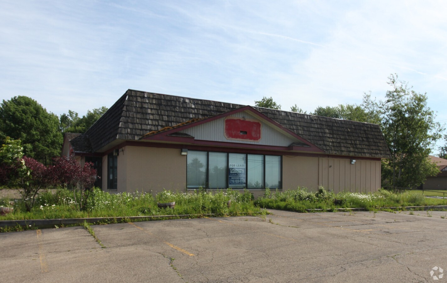 15 W Fairmount Ave, Lakewood, NY 14750