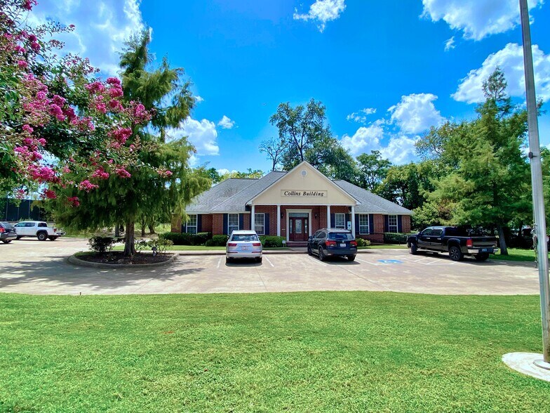522 N Broadway Ave, Tyler, TX for sale - Building Photo - Image 1 of 1