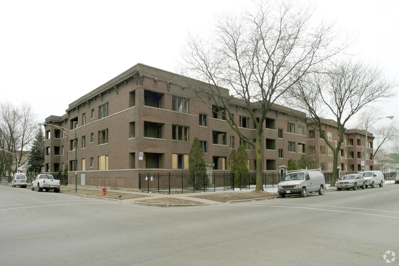 5301 W Washington Blvd, Chicago, IL 60644 Multifamily Property for