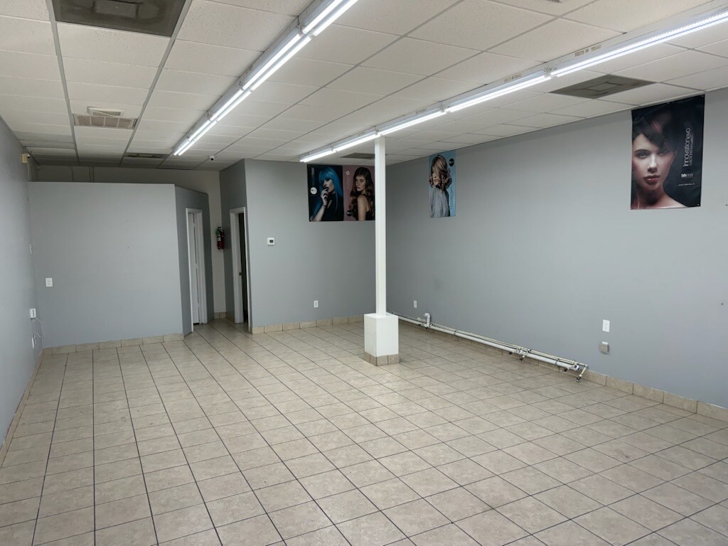 2030 Little York Rd, Houston, TX for lease Interior Photo- Image 1 of 4