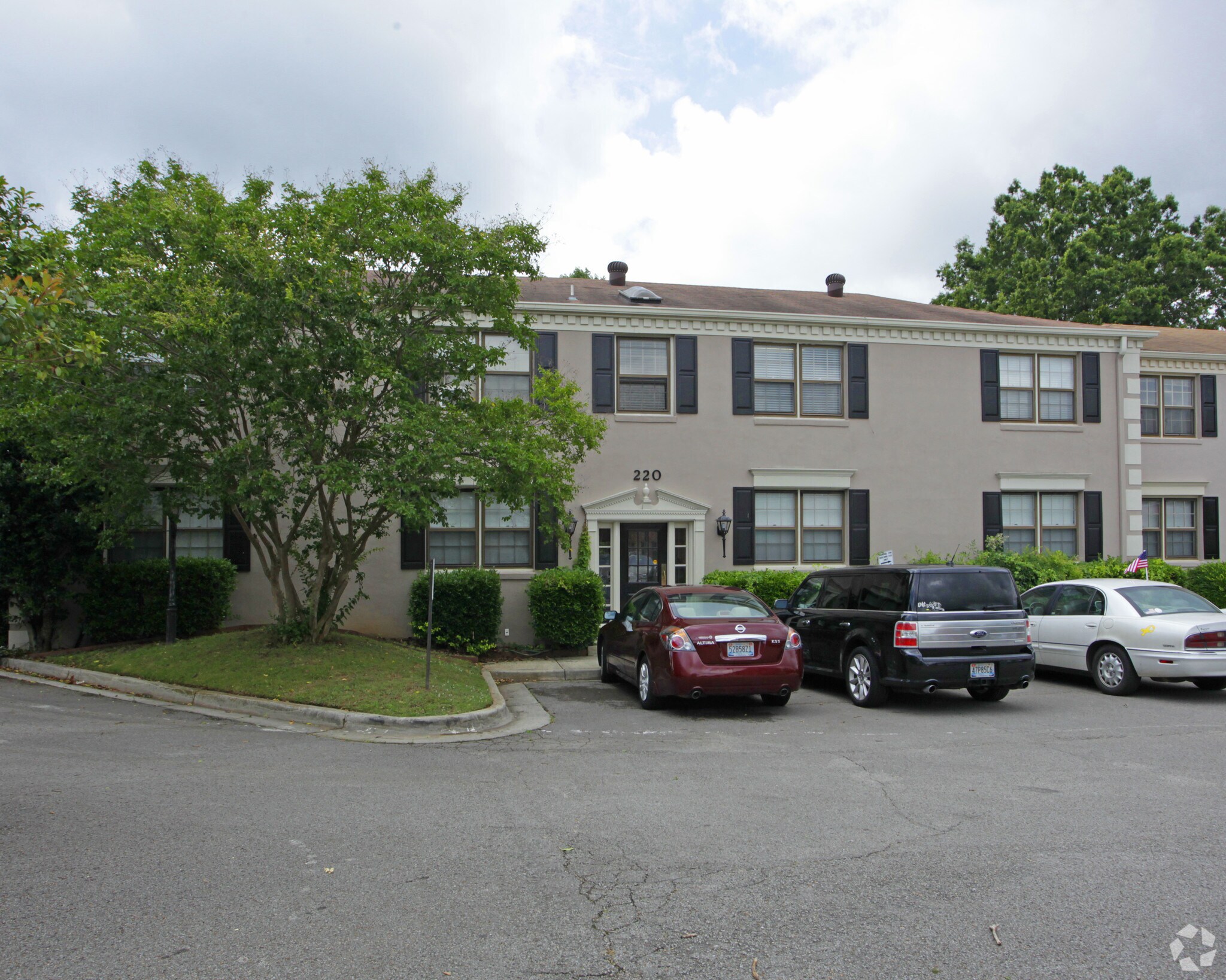 220 Rhett Ave SW, Huntsville, AL for sale Primary Photo- Image 1 of 1