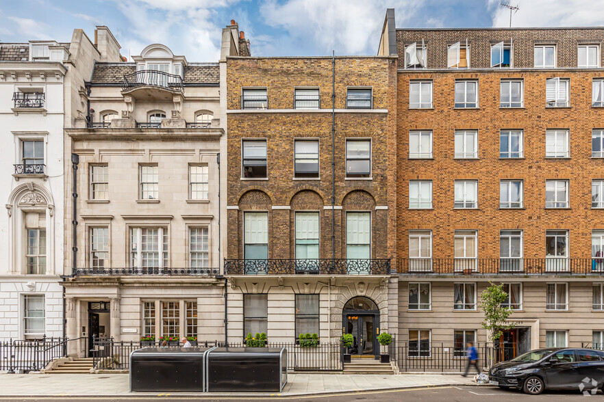 121 Harley St, London for sale - Primary Photo - Image 1 of 13