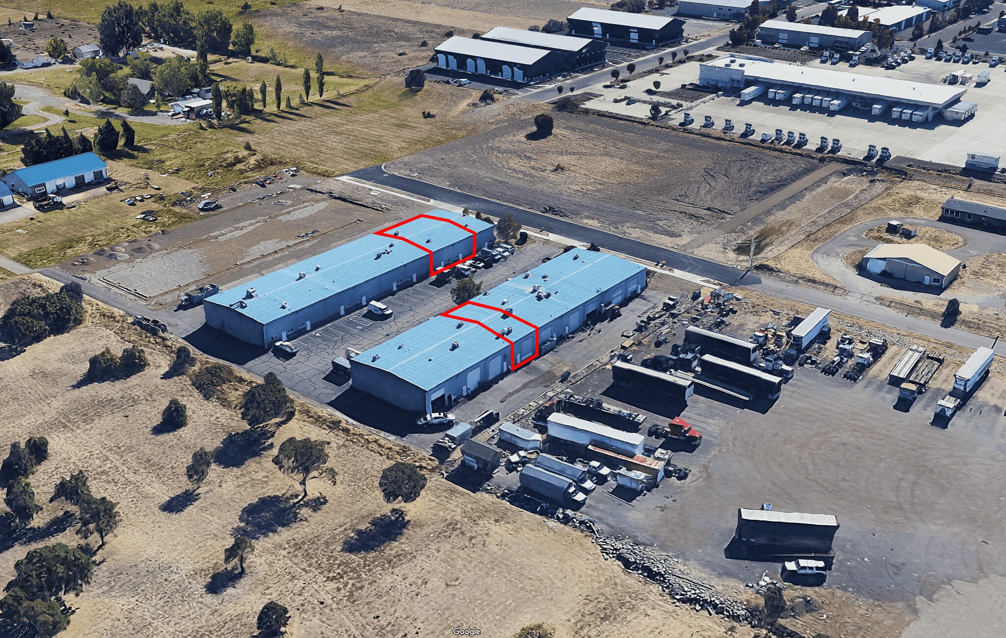 5598 Table Rock Rd, Central Point, OR for sale Primary Photo- Image 1 of 1