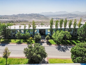 4110 Rio Bravo Dr, El Paso, TX for lease Interior Photo- Image 2 of 6