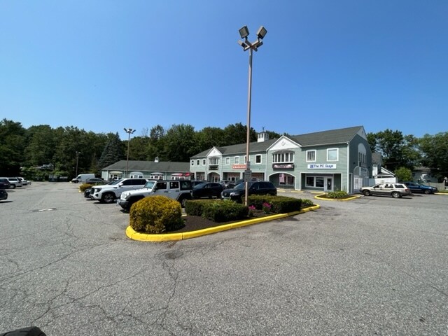 40 1/2 Padanaram Rd, Danbury, CT for sale Building Photo- Image 1 of 1