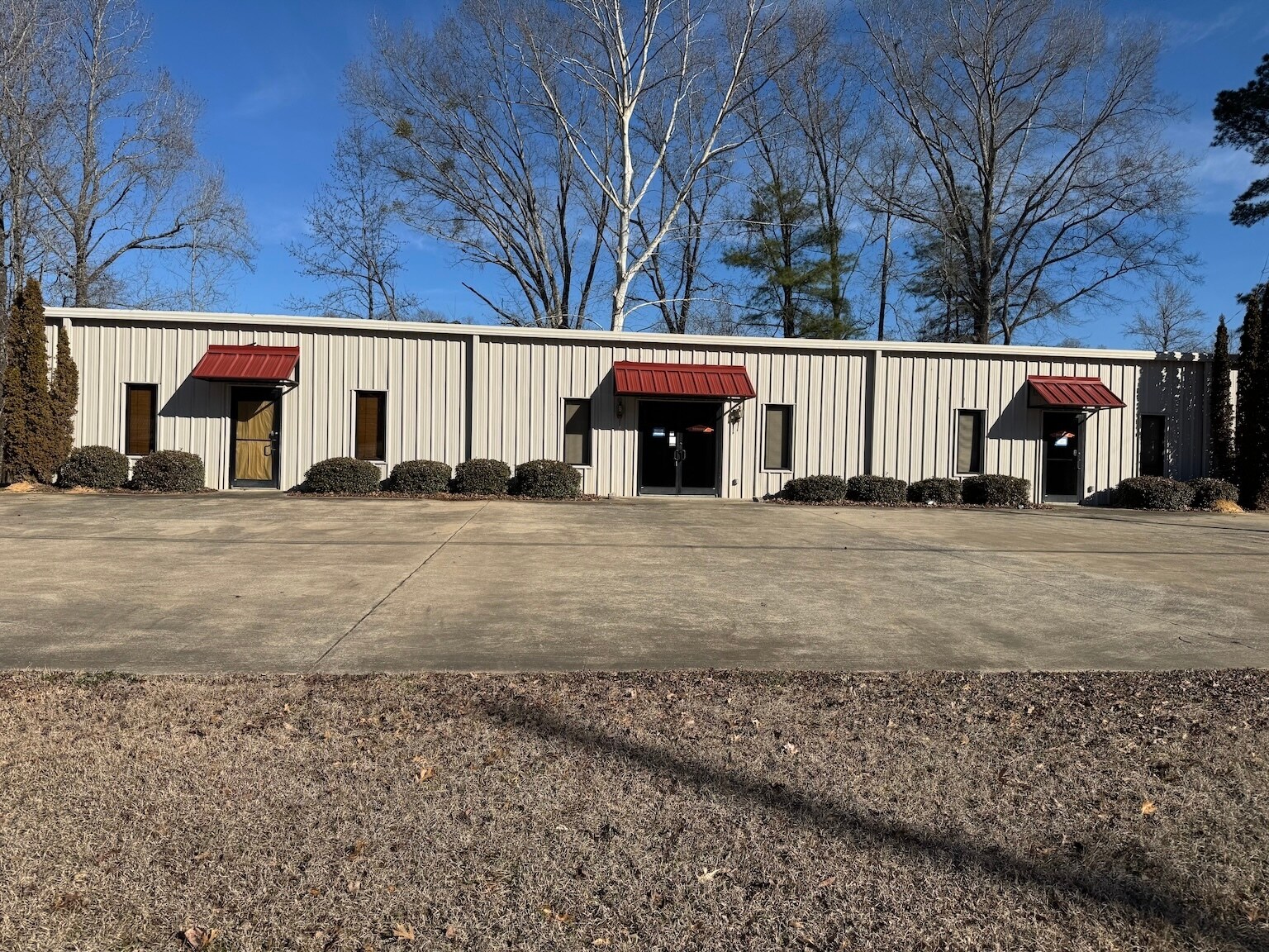 1721 E Ridgewood Rd, Jasper, AL for lease Building Photo- Image 1 of 7