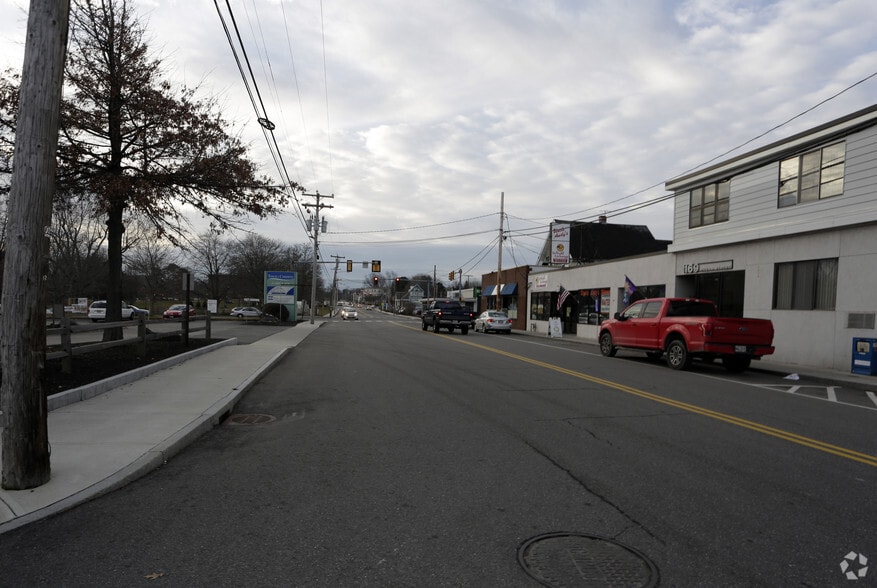 169-171 Ocean St, South Portland, ME for lease - Building Photo - Image 2 of 10