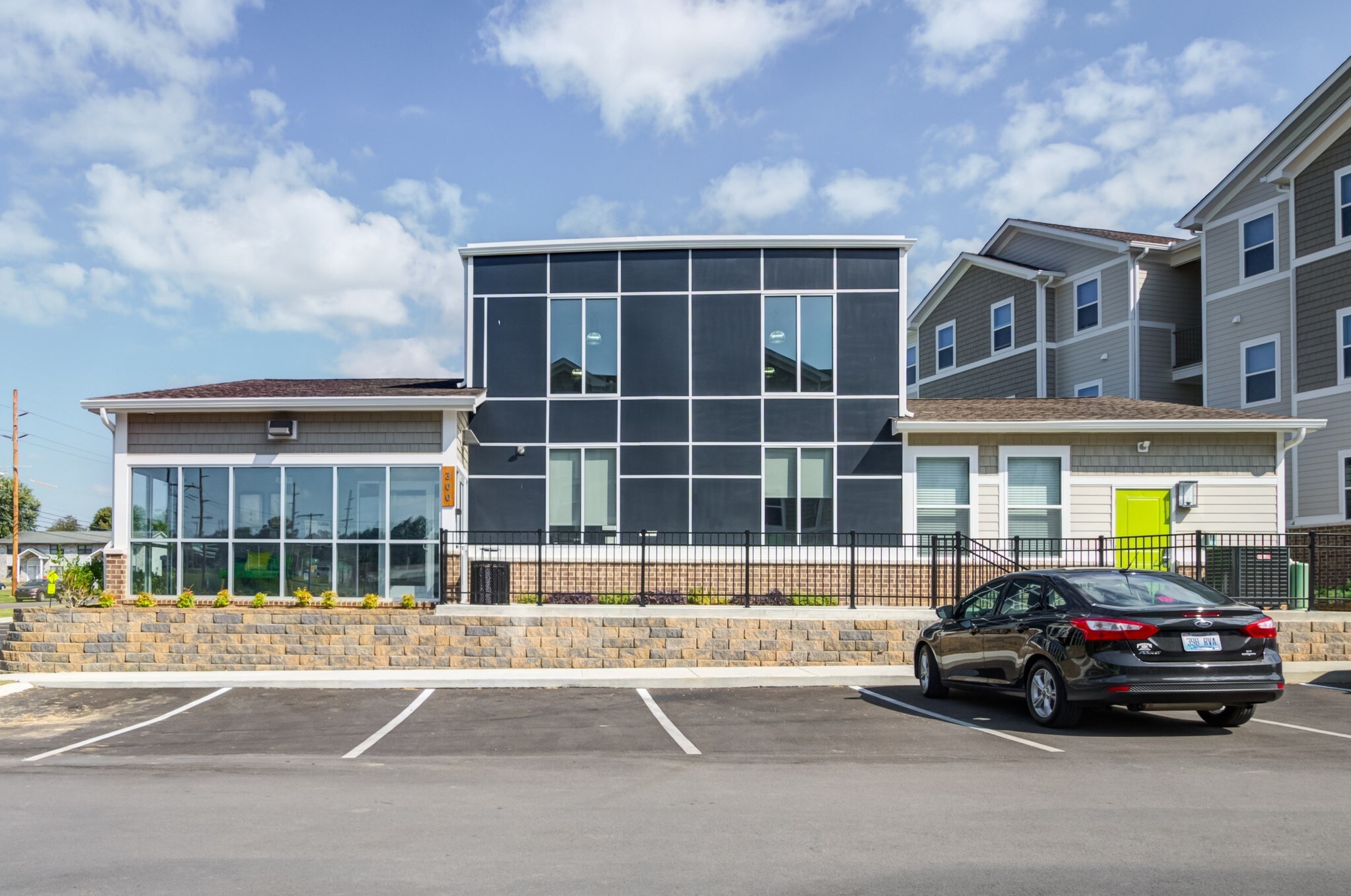 1515 Lowes Dr, Murray, KY for sale Building Photo- Image 1 of 1