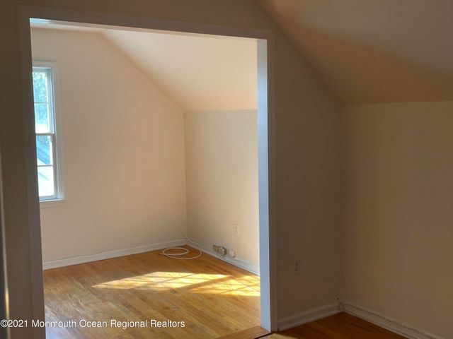 1613 Beaver Dam Rd, Point Pleasant Boro, NJ for lease - Interior Photo - Image 2 of 4