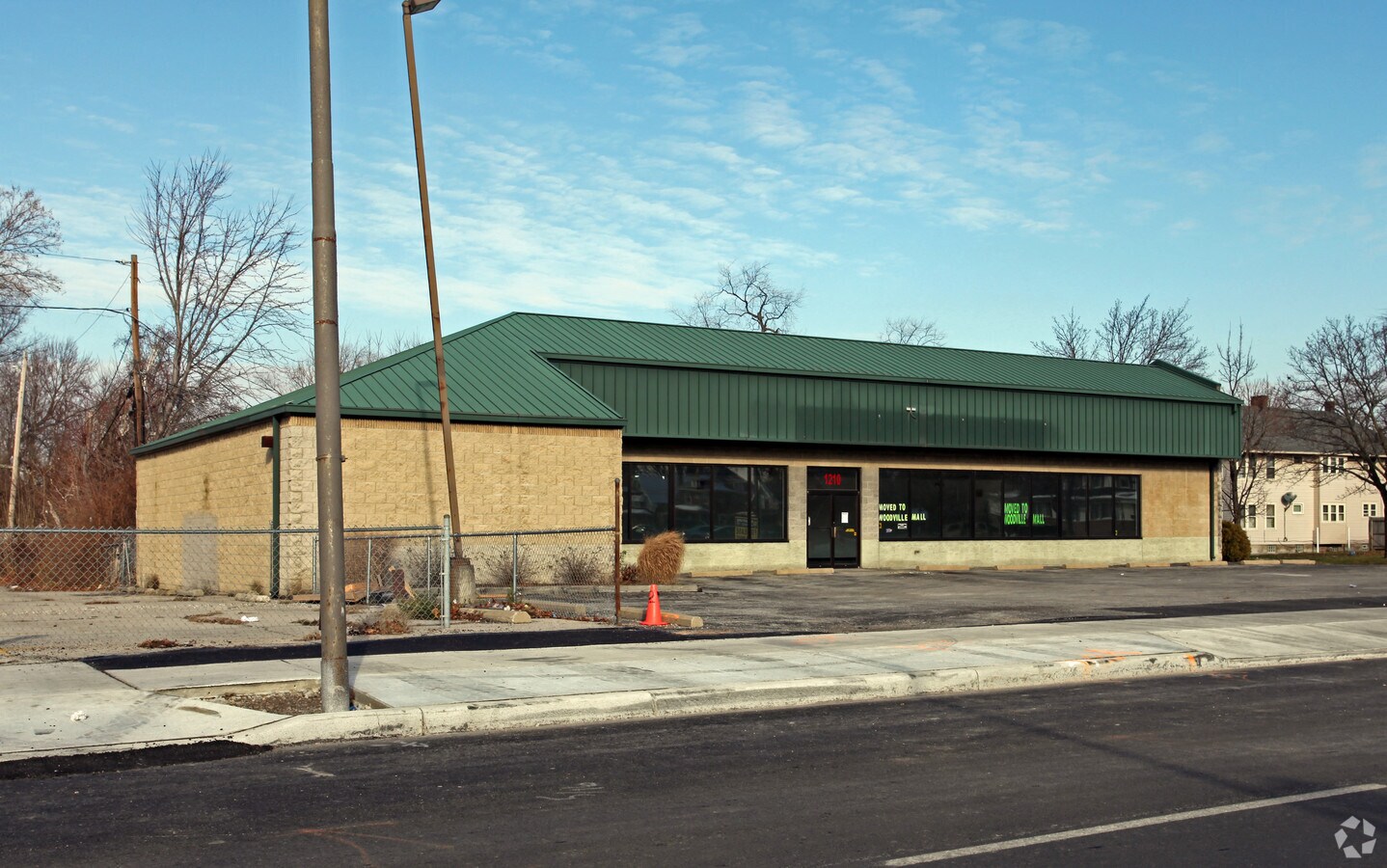 1210 W Sylvania Ave, Toledo, OH 43612