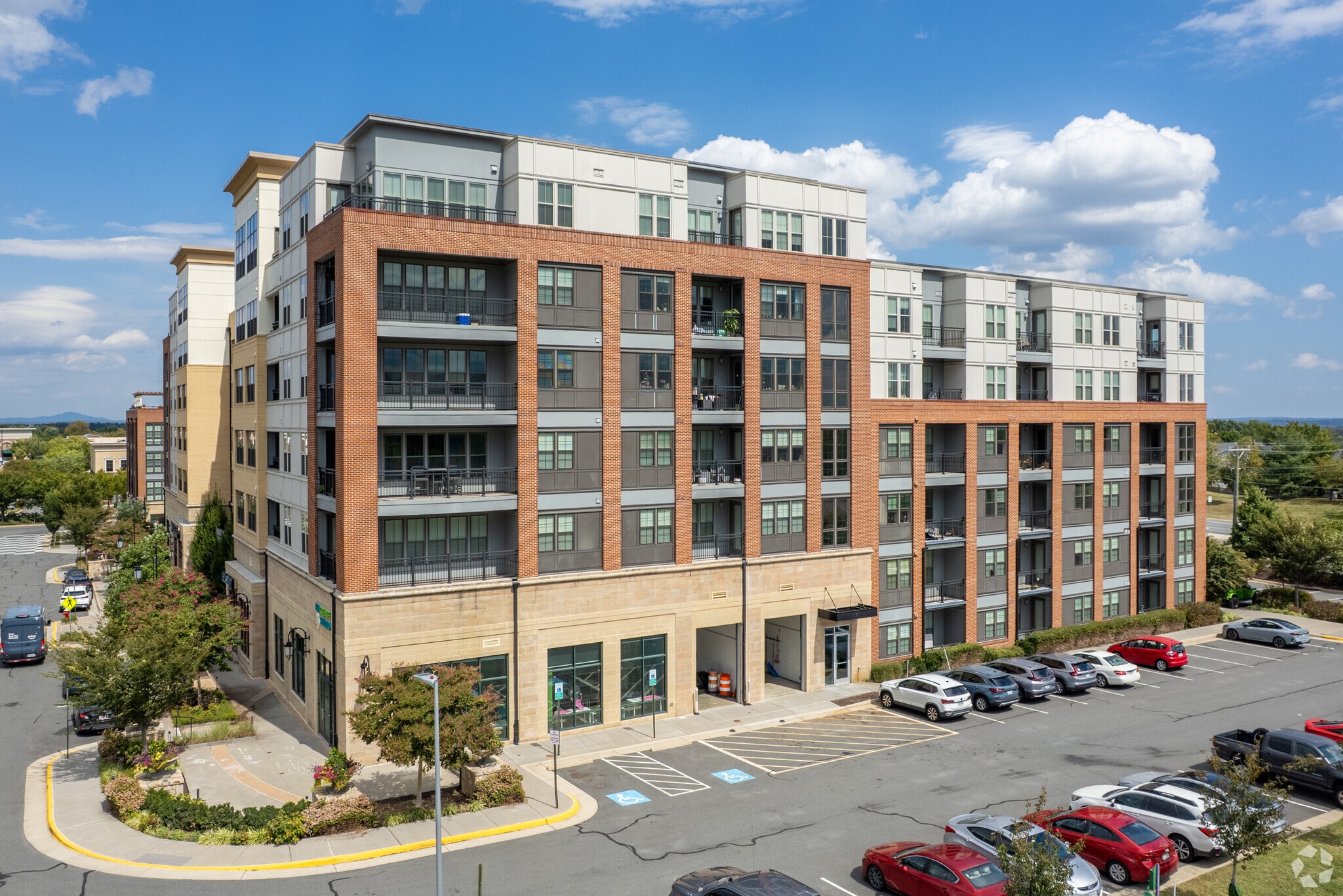 42775 Generation Dr, Ashburn, VA for lease Building Photo- Image 1 of 30