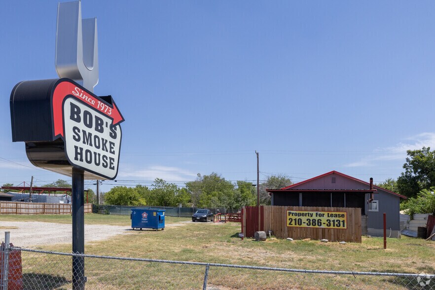 5416 FM 78, Kirby, TX for sale - Primary Photo - Image 1 of 1