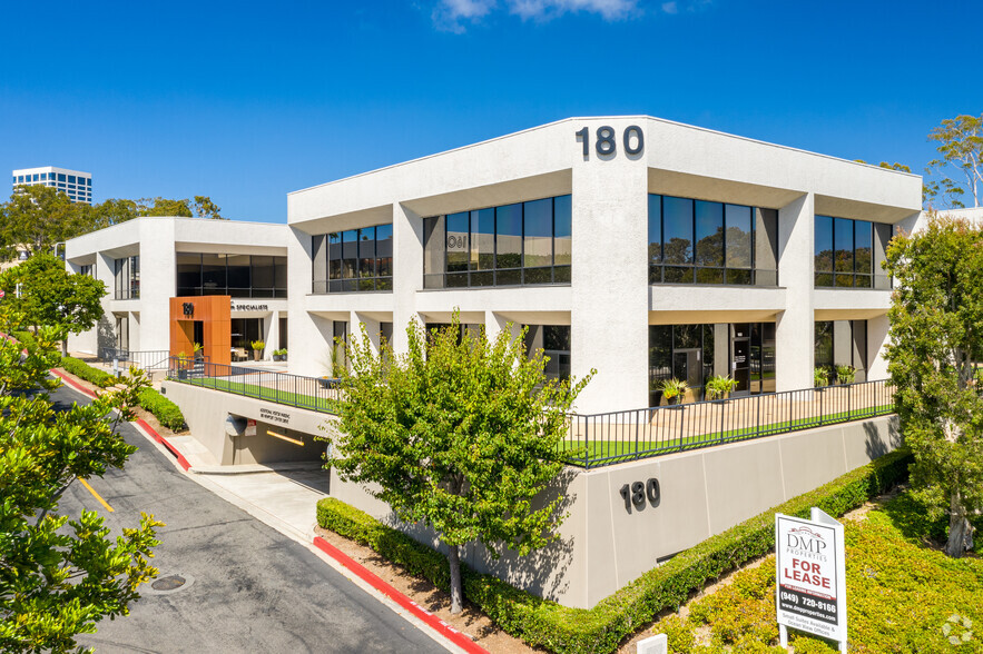 180 Newport Center Dr, Newport Beach, CA for lease - Building Photo - Image 1 of 7