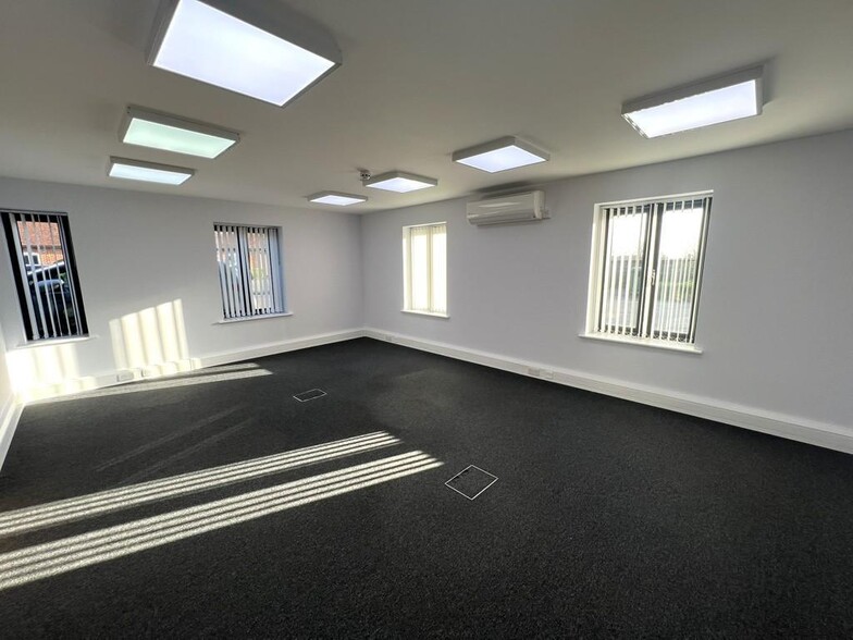 Felsted Business Centre, Felsted for lease - Building Photo - Image 2 of 17